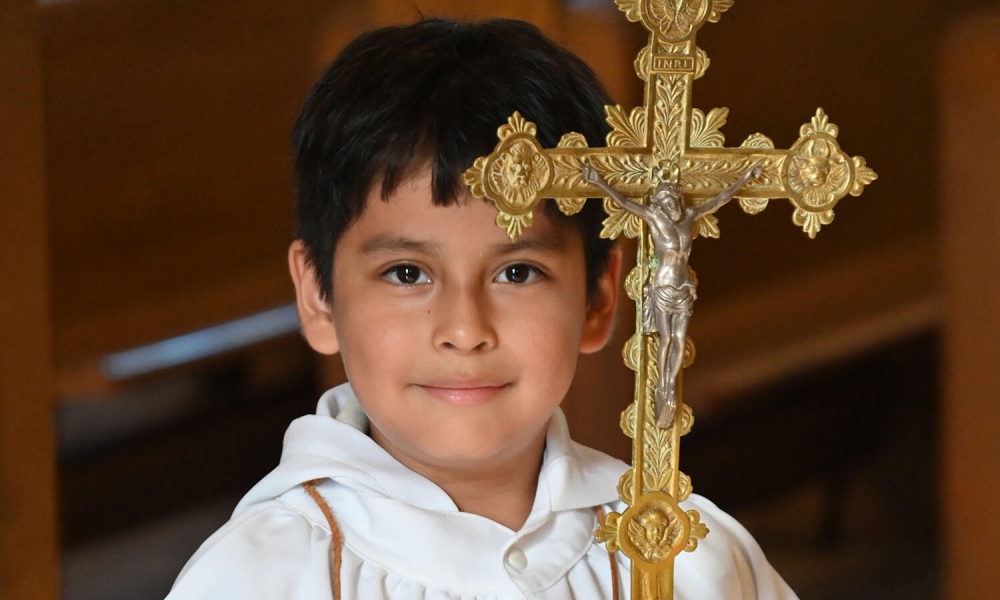 A child’s curiosity leads a family home to Christ